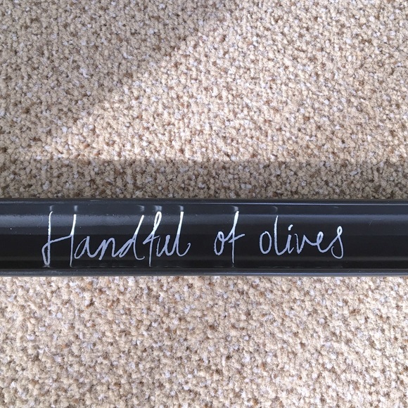 Ceramic olive tray with script - Picture 4 of 8